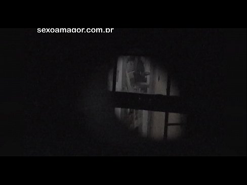 ❤️ Blondie se fait secrètement filmer par un voyeur du quartier caché derrière des briques creuses. Vidéo de sexe at porn fr.xxxdl.ru ☑